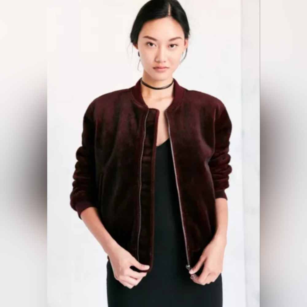 Revolve J.O.A. Los Angeles Faux Fur Bomber Jacket XS